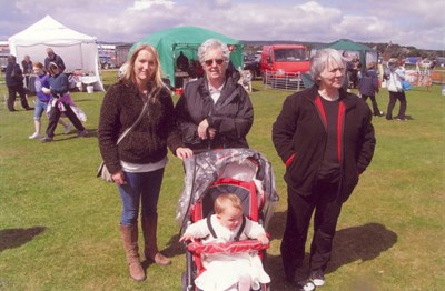 Four generations of the McCulloch family 2008