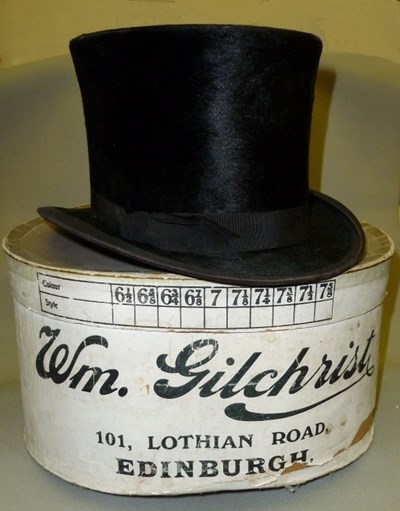 Top hat in box