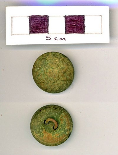 Objects discovered on Pitgrudy Farm - copper alloy button