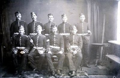 Group photograph labelled 'War in South Africa - 1900'