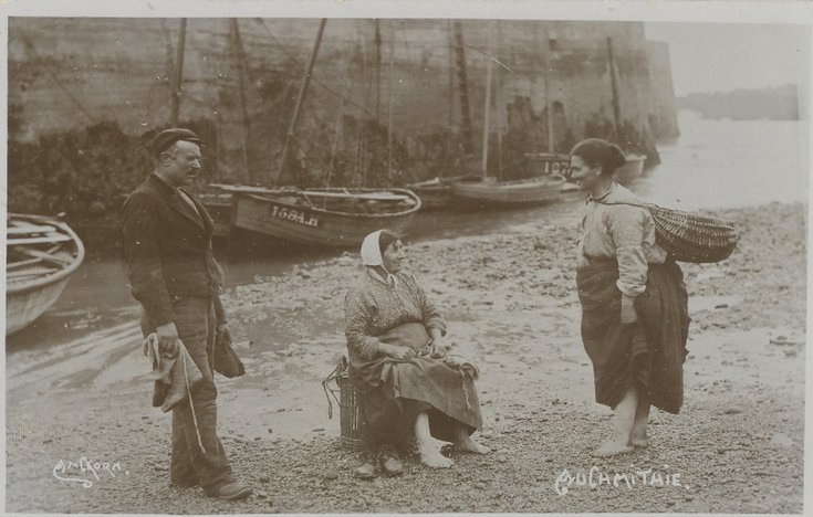 Fishing scenes around Scotland - ' Auchmithie' - Historylinks Archive