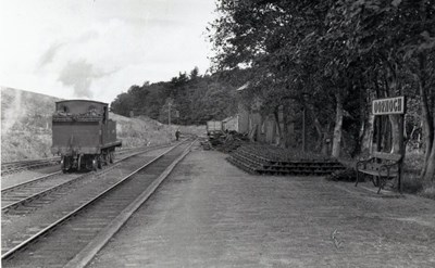 Dornoch platform+northern line (55051 in siding) 
