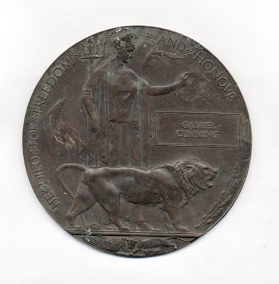 WW1 bronze plaque in memory of Gabriel Cumming