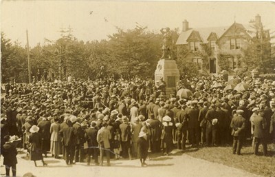 Dedication of Dornoch War Memorial 1922