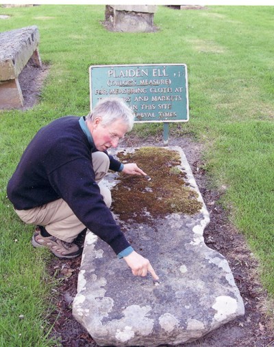 The Plaiden Ell, Dornoch Cathedral churchyard