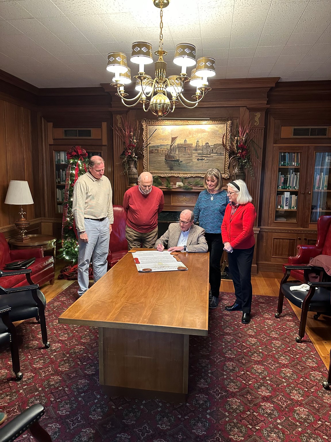 Signing of the Mutual Benevolence Agreement between Pinehurst Village and the town of Dornoch