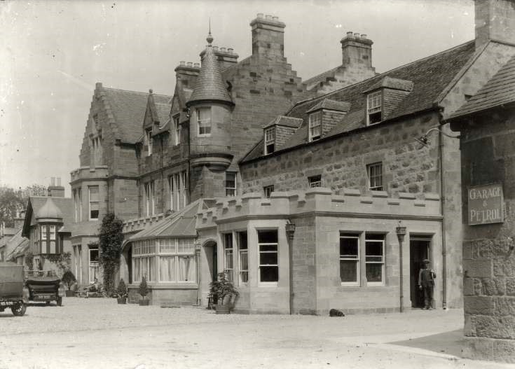 Sutherland Arms Hotel