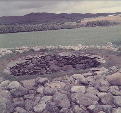 Chambered Tomb at Corrimony ~ Clava type Cairn, Glen Urquhart