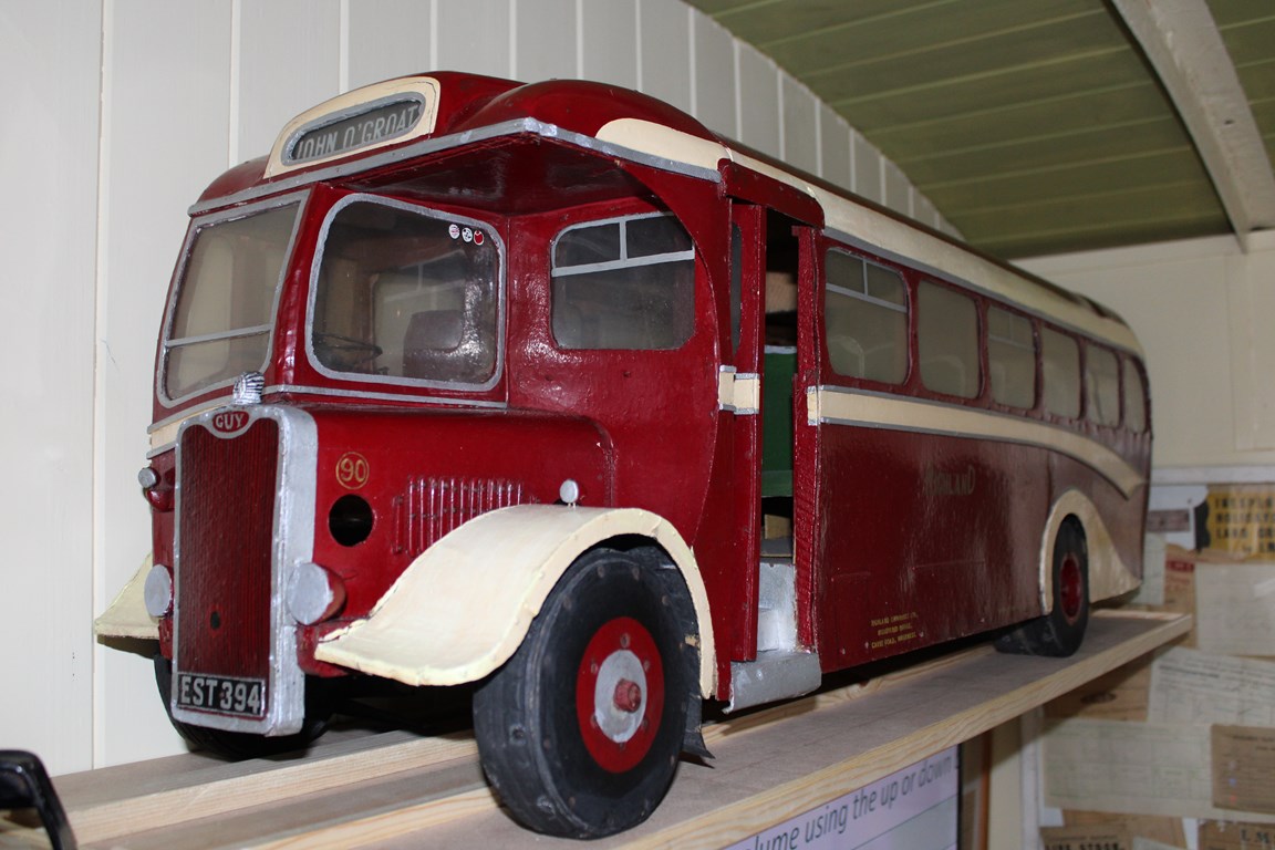 Highland Bus model