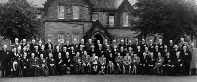 Group photograph of reunion of South African War Veterans.