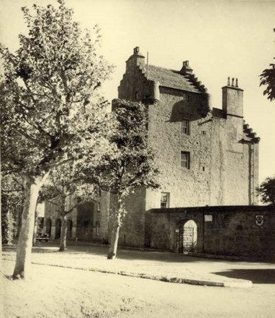 Dornoch Castle