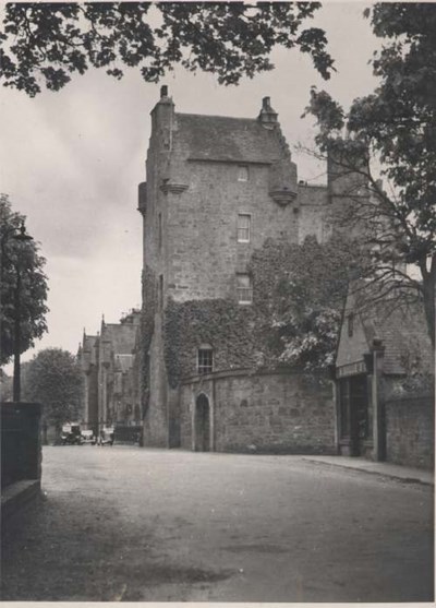 The Photography of Kathleen Lyon - Dornoch Castle