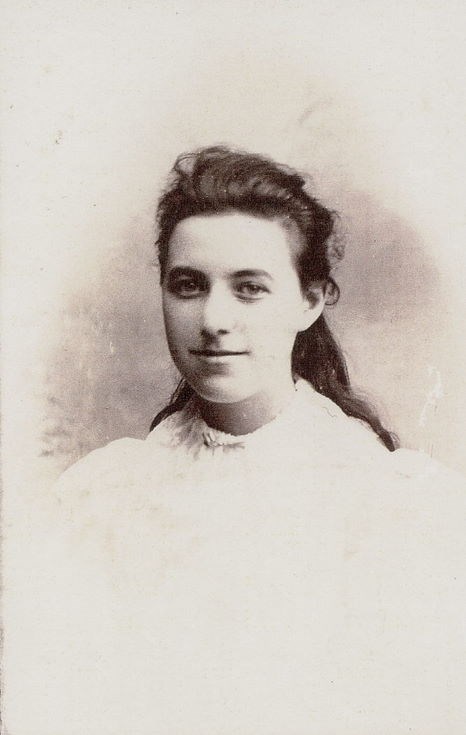 Christina Ross sister of Donald Ross