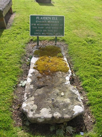 The Plaiden Ell, Dornoch Cathedral churchyard