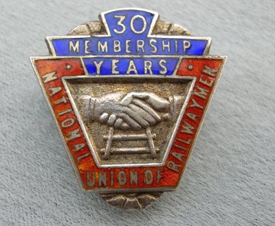 30 Year Membership Badge, National Union of Railwaymen