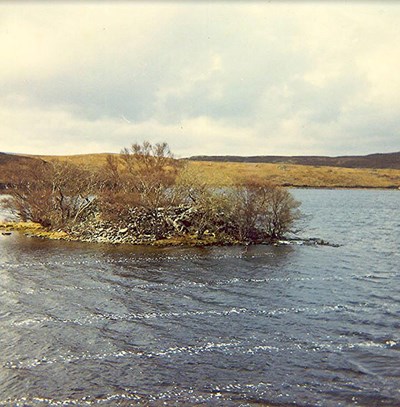Wag/Wheelhouse ~ Grianaan, Loch Hacoin