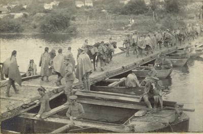 Cameronians crossing the Marne at La Ferte Sous Jouarre