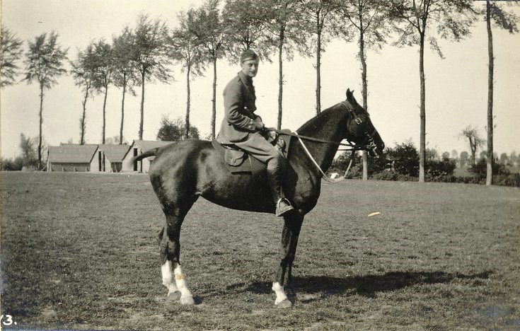 Captain Lee mounted