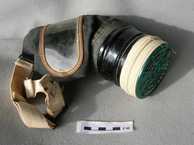 WW2 gas mask