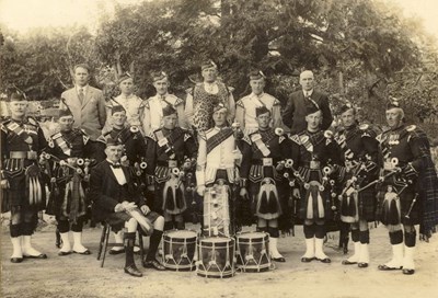 Dornoch Pipe Band